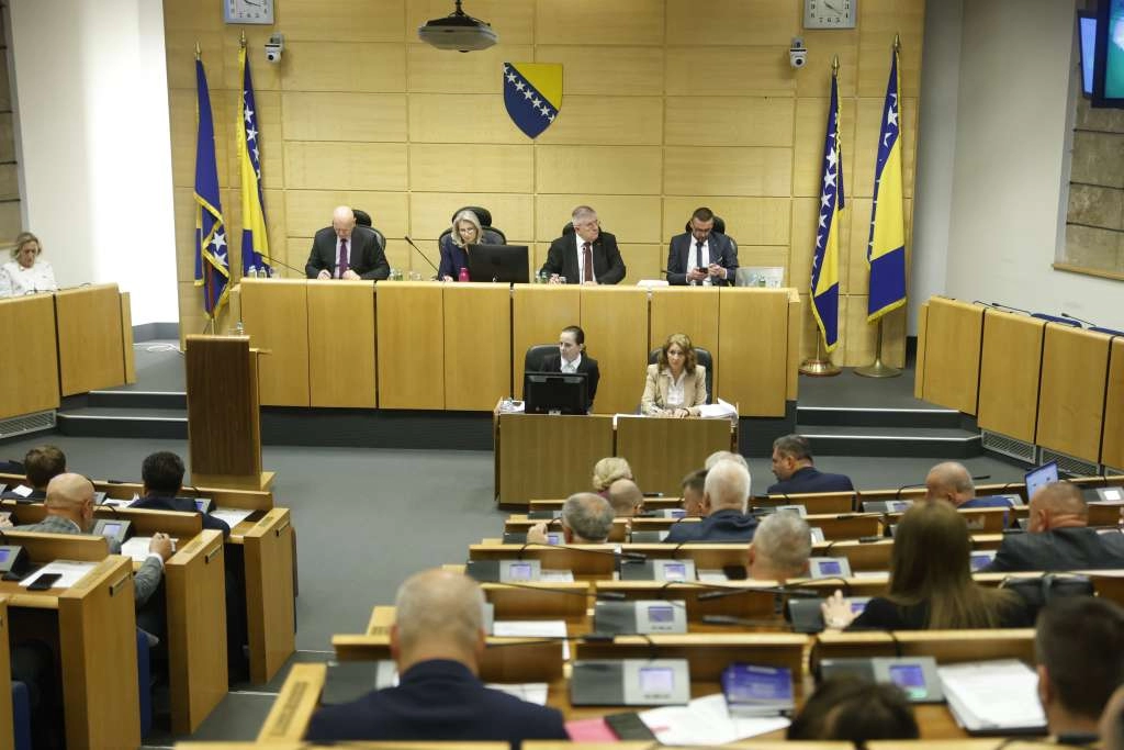 Zastupnički dom prihvatio predloženi zakon o femicidu